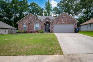 1995 Henry Ave, Bryant, AR 72022
