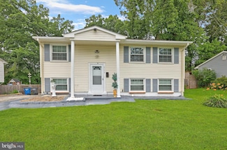 4144 Granby Rd, Woodbridge, VA 22193