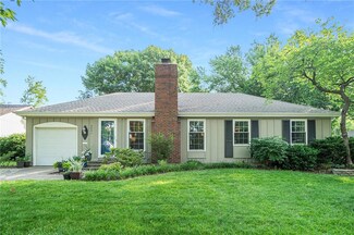 6841 Mastin Dr, Shawnee, KS 66203