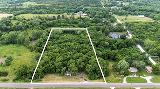 13525 N 158th St, Bonner Springs, KS 66012