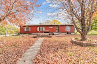 4720 W Pleasant Hill Rd, Salina, KS 67401