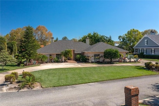 2506 Partridge Dr, Winter Haven, FL 33884