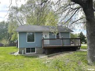 700 S State St, East Galesburg, IL 61430