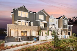 651 Semillon Ln, Santa Rosa, CA 95403