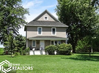 1105 470th Ave, Montezuma, IA 50171