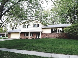 1625 Johnson St, Ames, IA 50010