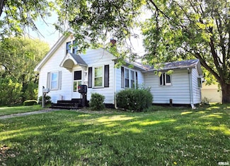 620 NW 2nd Ave, Aledo, IL 61231