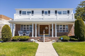 8508 Wellington Ave, Margate City, NJ 08402
