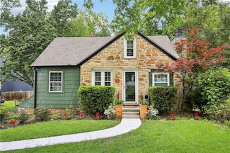 4208 W 48th St, Roeland Park, KS 66205