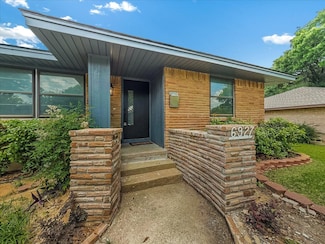 6927 Clearglen Dr, Dallas, TX 75232