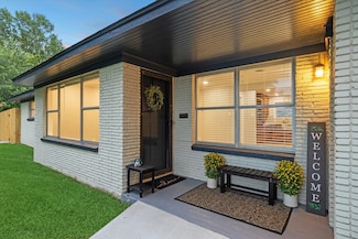 1301 Gulf St, Pasadena, TX 77502