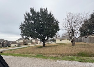 10703 Scenic Dr, Montgomery, TX 77356