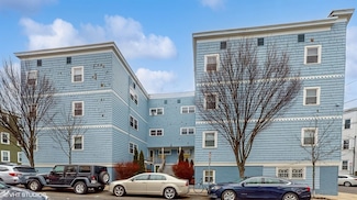 5 Waldo Ave Unit 2A, Somerville, MA 02143