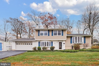 2520 Channin Dr, Wilmington, DE 19810