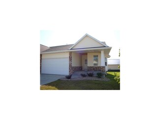 190 Ridgeview Dr, Fairfax, IA 52228