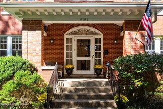 2121 Douglass Blvd, Louisville, KY 40205