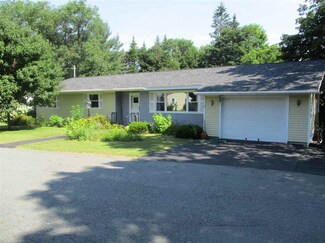 8 Belle Fred Dr, Randolph, VT 05060