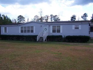 145 Country Club Rd, Andrews, SC 29510