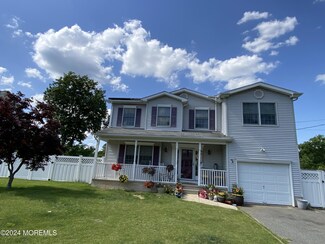 1617 12th Ave, Toms River, NJ 08757