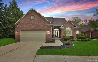 61450 Wedgewood Dr, Washington, MI 48094