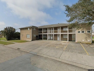 2522 Mumphrey Rd, Chalmette, LA 70043
