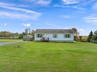 8480 E Floyd Rd, Holland Patent, NY 13354