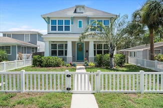 627 32nd Ave N, Saint Petersburg, FL 33704