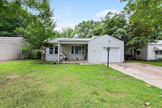 2313 S Volutsia Ave, Wichita, KS 67211