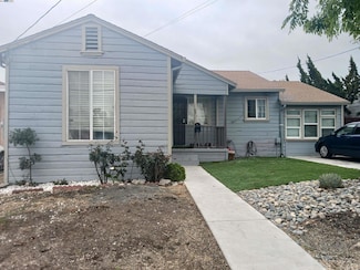68 Madoline St, Pittsburg, CA 94565