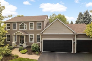 10447 Glen Eagle Cir, Woodbury, MN 55129