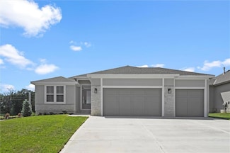 9845 NE 104th St, Kansas City, MO 64157