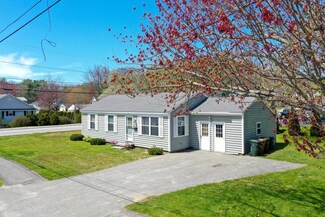 10 Franklin St, Saco, ME 04072