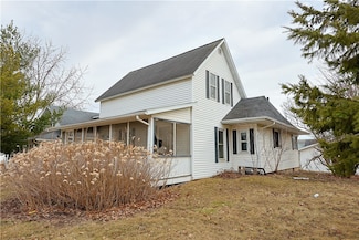 604 Miner Ave W, Ladysmith, WI 54848