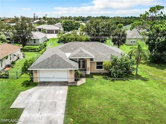 1726 SW Trafalgar Pkwy, Cape Coral, FL 33991