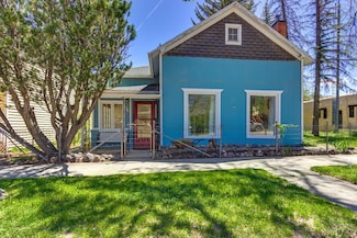 319 S Main St, La Veta, CO 81055