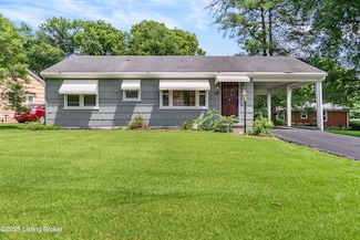 702 Southlawn Dr, Shelbyville, KY 40065