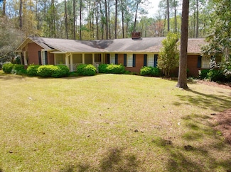 18 Dogwood Dr, Moultrie, GA 31768