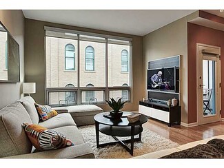 160 N Wall St Unit 203, Columbus, OH 43215