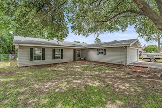 4013 Cherokee Ct, Granbury, TX 76048