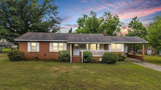 1223 Old Abbeville Hwy, Greenwood, SC 29649