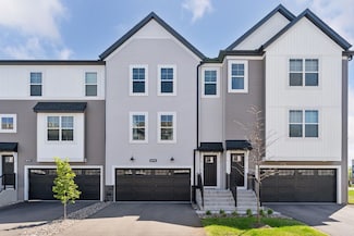8678 London Cir NE Unit B, Blaine, MN 55449