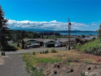 37530 Olympic View Dr NE, Hansville, WA 98340