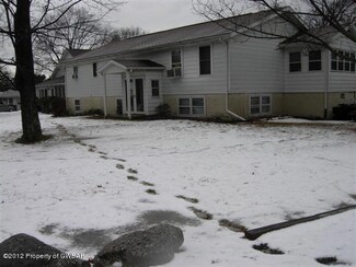 329 S Main Rd, Mountain Top, PA 18707