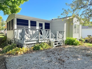 1600 N Buck Rd Unit 61, Marblehead, OH 43440