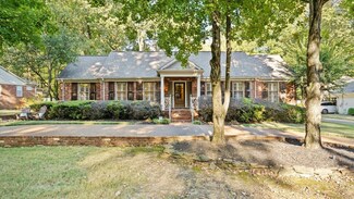 2302 Lochlevin Dr, Memphis, TN 38119