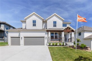 24306 W 58th Cir, Shawnee, KS 66226