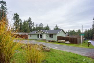 16 Scooby Ln, Eastsound, WA 98245