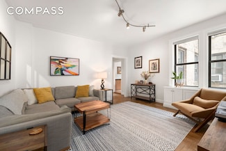 222 E 82nd St Unit 5E, New York, NY 10028