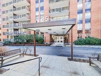 45 Longwood Ave Unit 205, Brookline, MA 02446