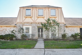 12251 Sharpview Dr, Houston, TX 77072
